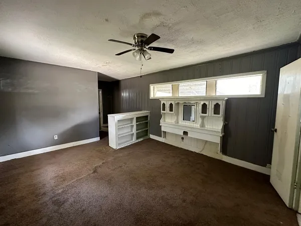 $1,890 | 6818 Stearns Street, Houston, TX 77021