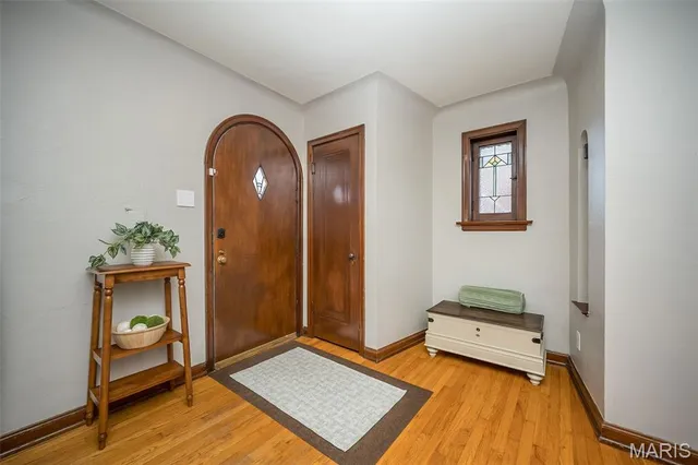 $379,900 | 3915 Prather Avenue, St. Louis, MO 63109