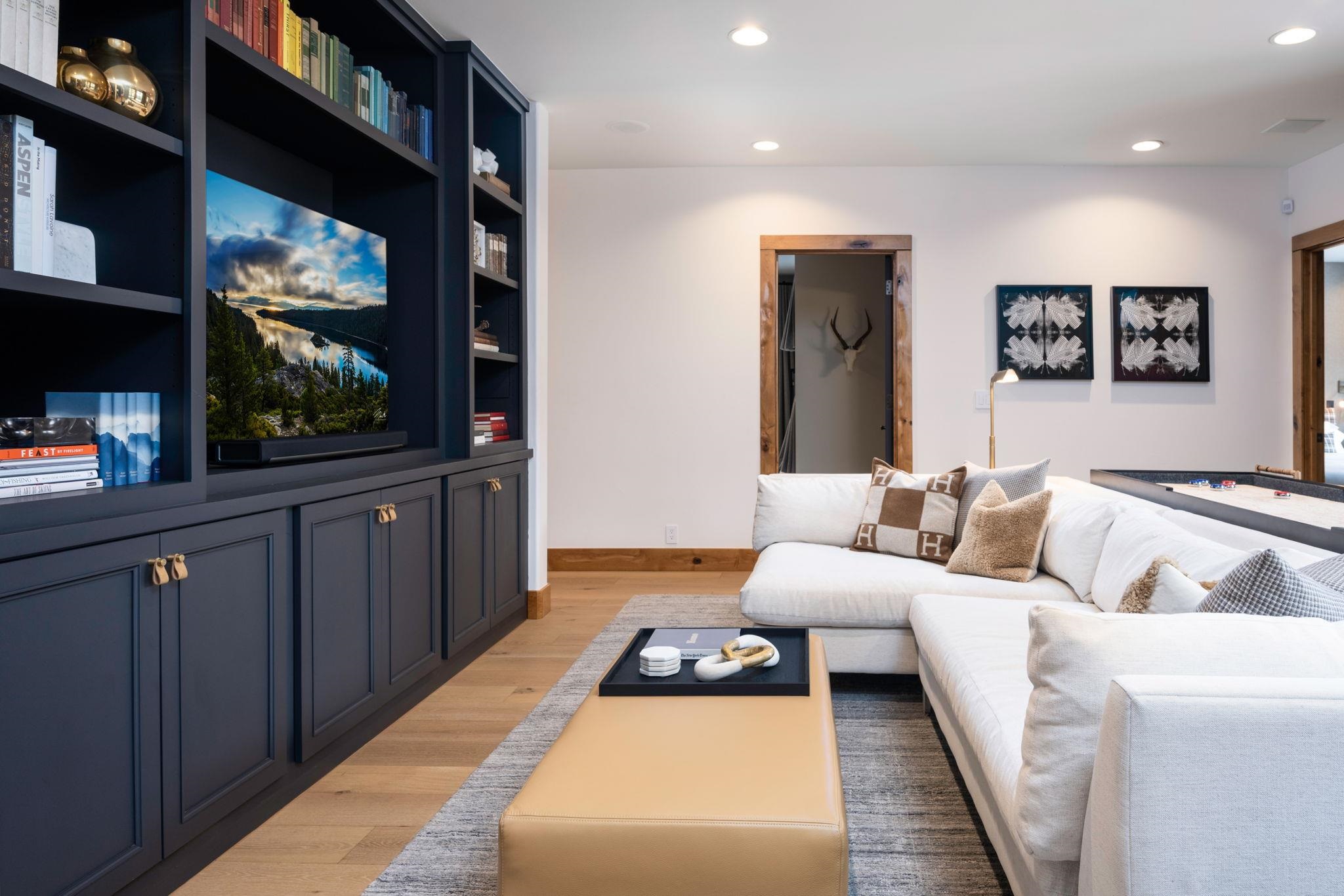 1301 Sandy Way Olympic Valley, CA 96146 - Photo 9 of 21 a living room with furniture and a flat screen tv