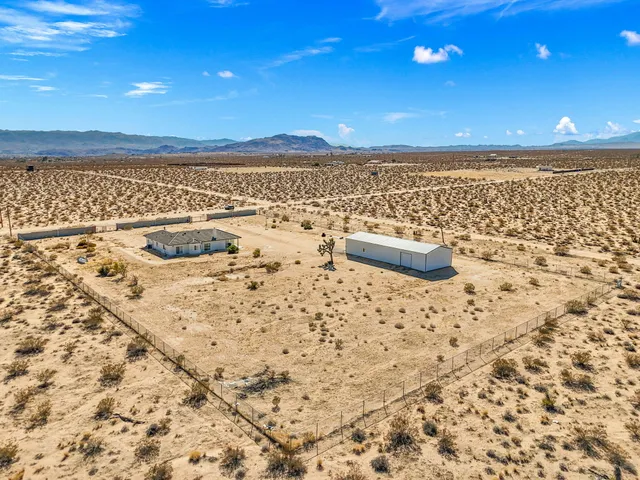 $575,000 | 62734 Starlight Street, Joshua Tree, CA 92252