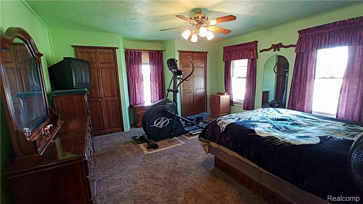 16075 Arnold Road Gregory, MI 48137 - Photo 26 of 54 7. Large Main Level Master Bedroom
