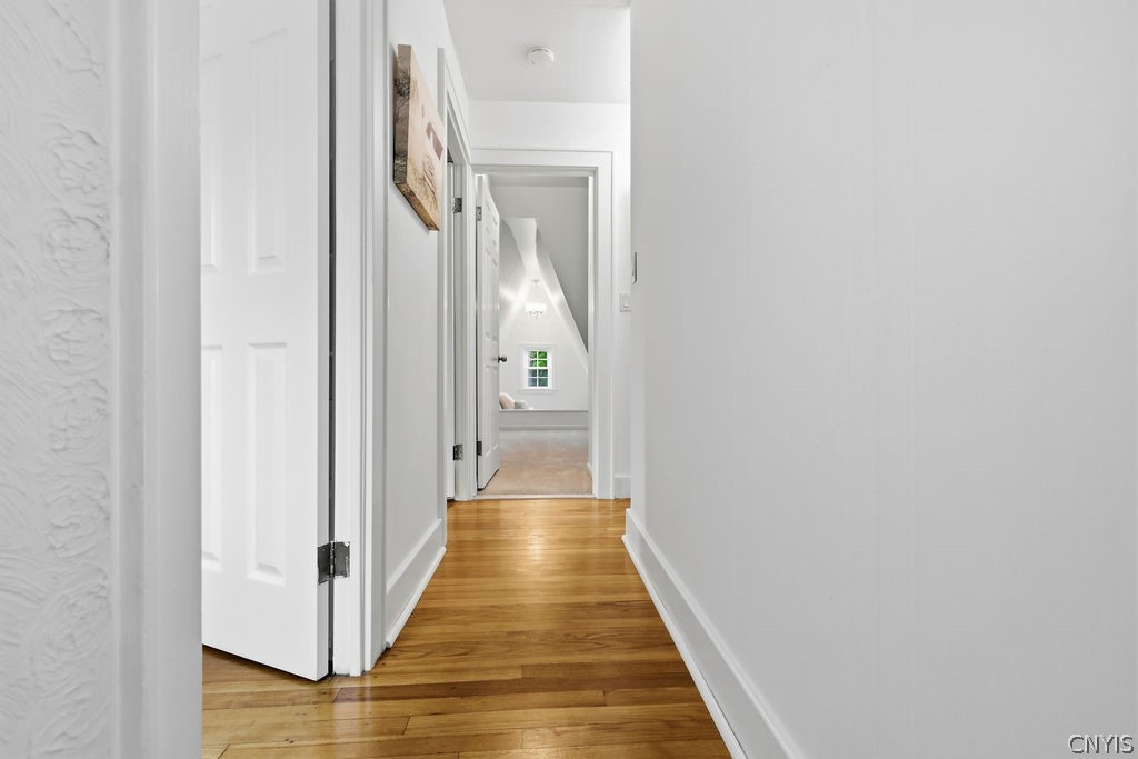 5280 West Taft Road Clay, NY 13212 - Photo 28 of 50 Upstairs hallway