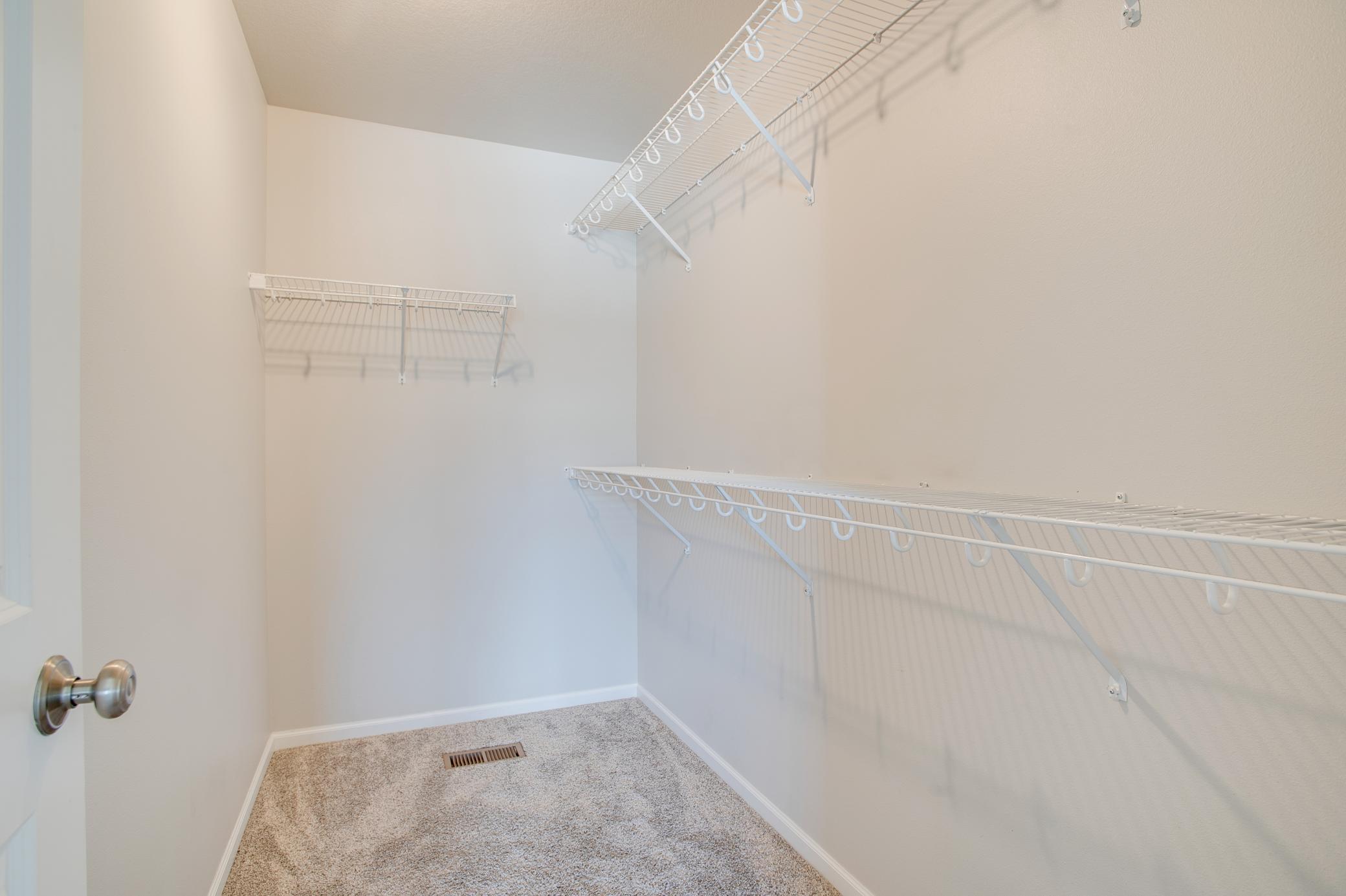 1453 69th Avenue South Fargo, ND 58104 - Photo 20 of 35