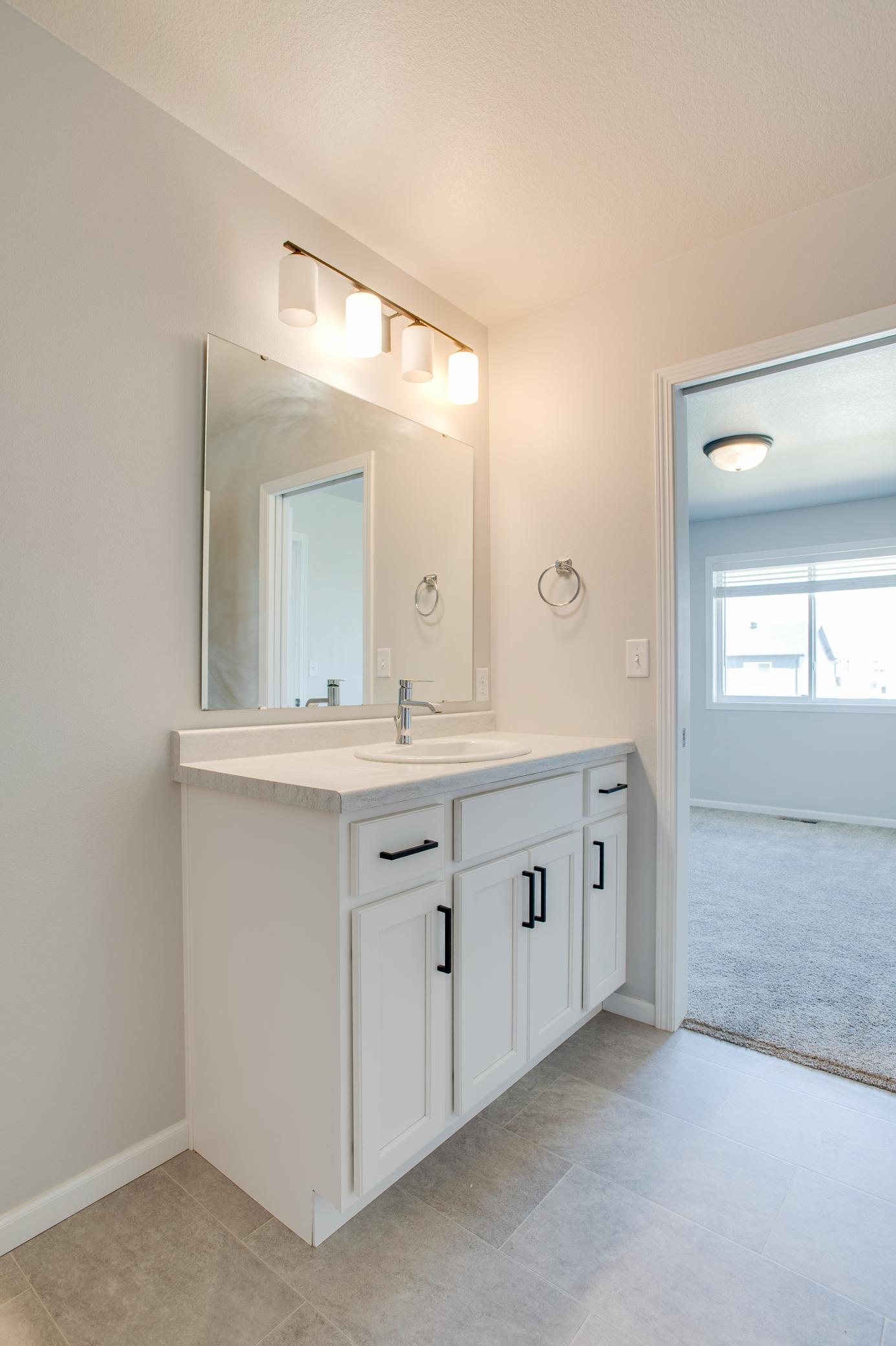 1453 69th Avenue South Fargo, ND 58104 - Photo 23 of 35