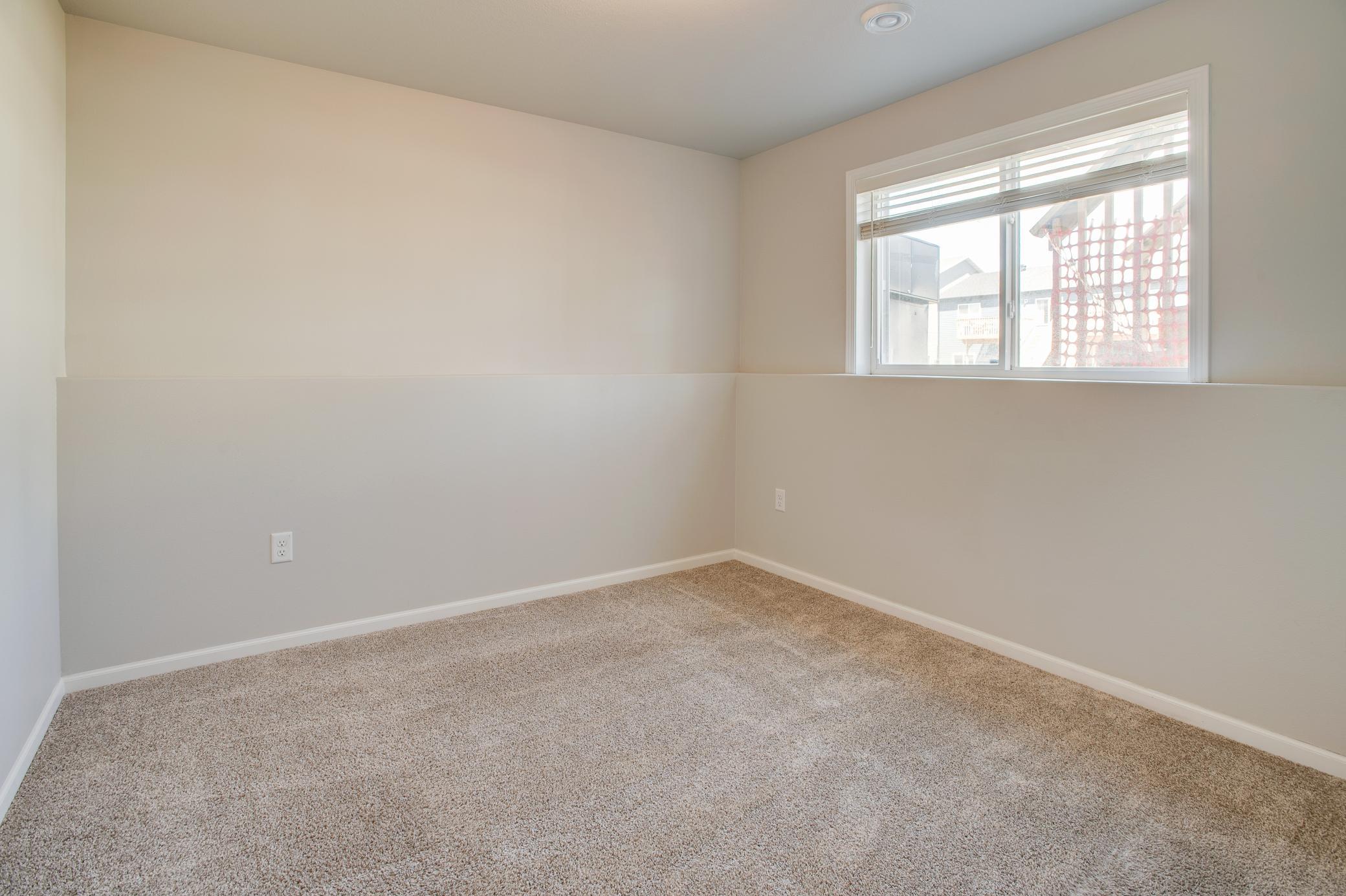1453 69th Avenue South Fargo, ND 58104 - Photo 27 of 35