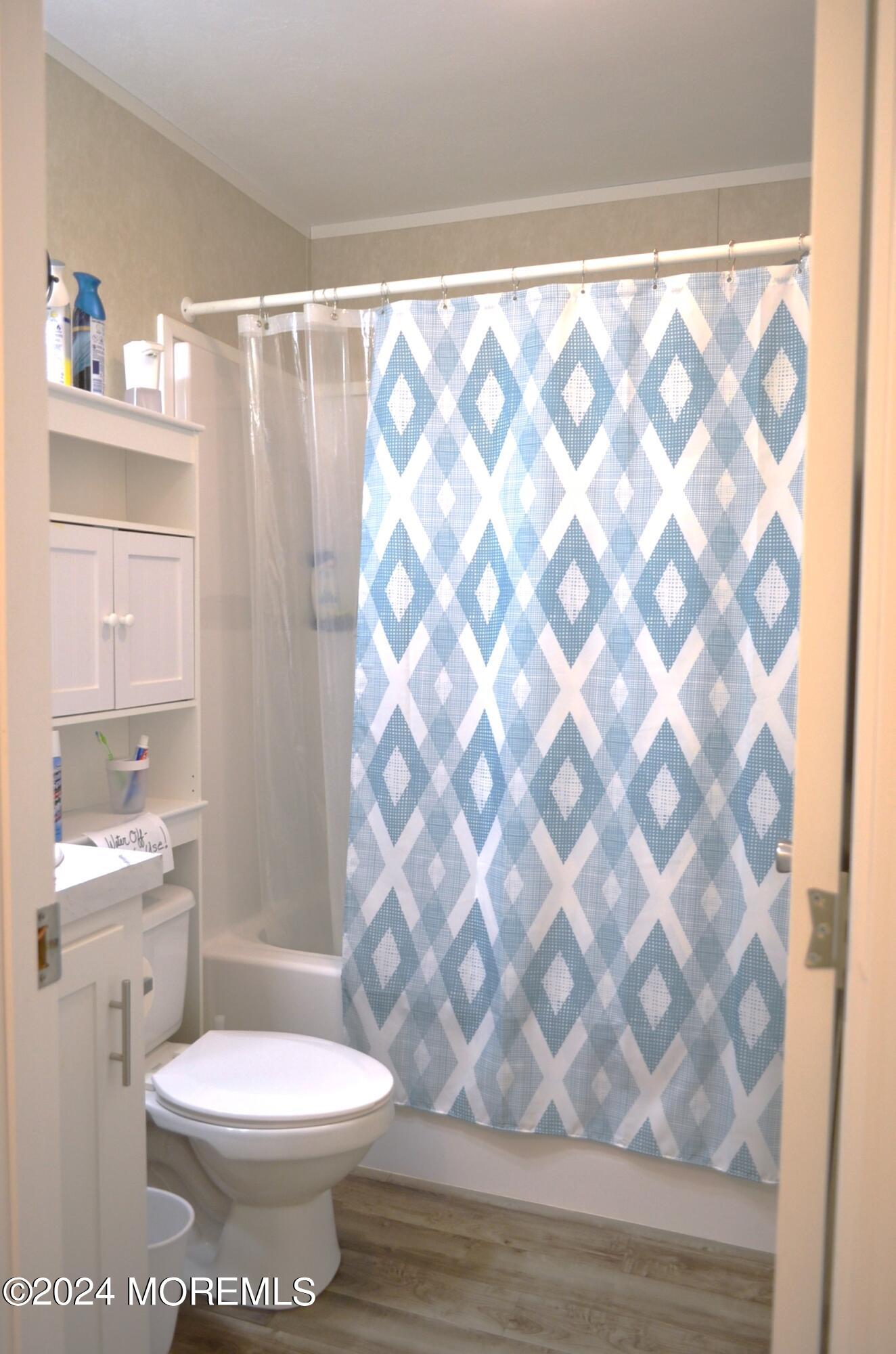 192 Lane B Hazlet, NJ 07730 - Photo 11 of 14 Bathroom 2