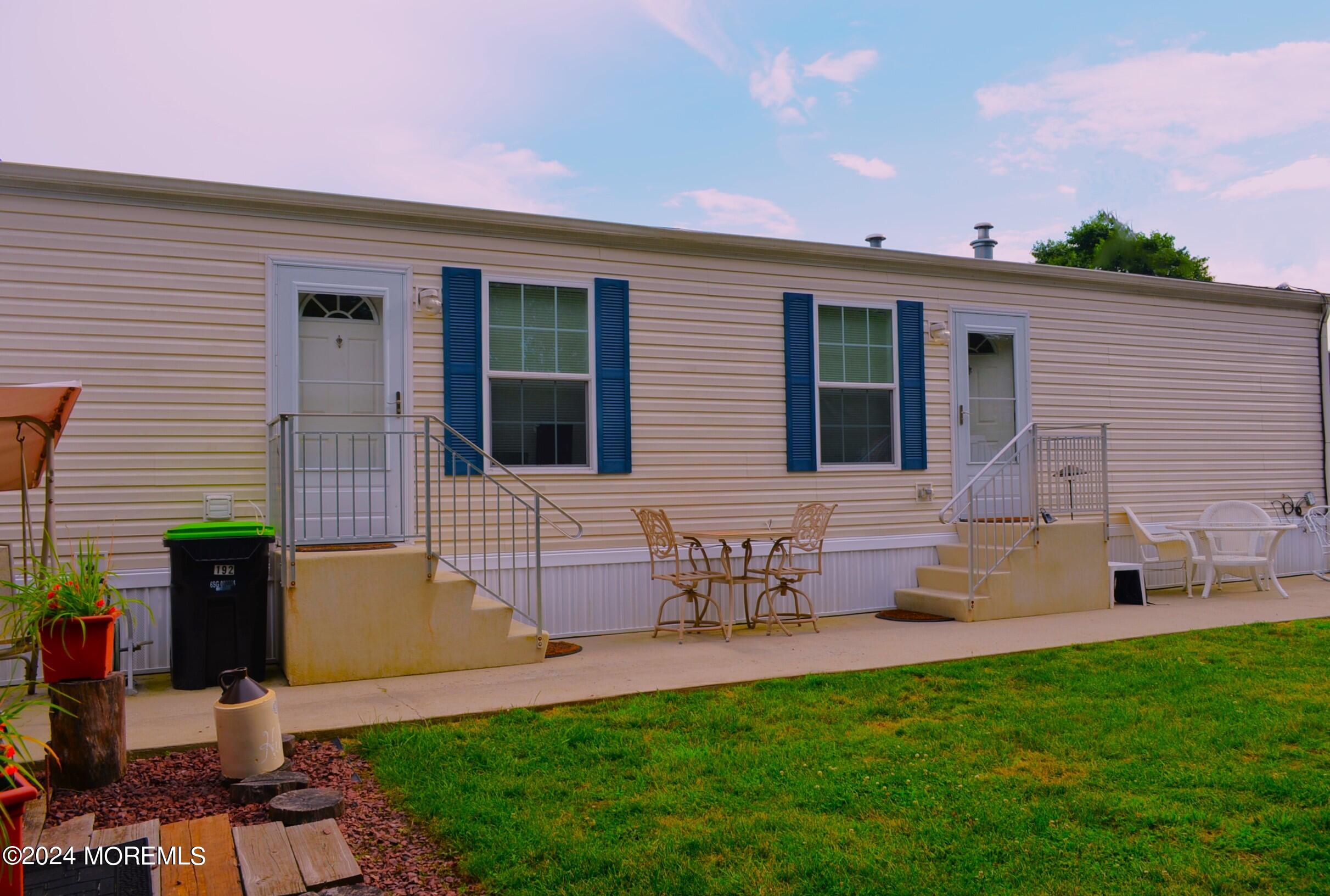 exterior 5