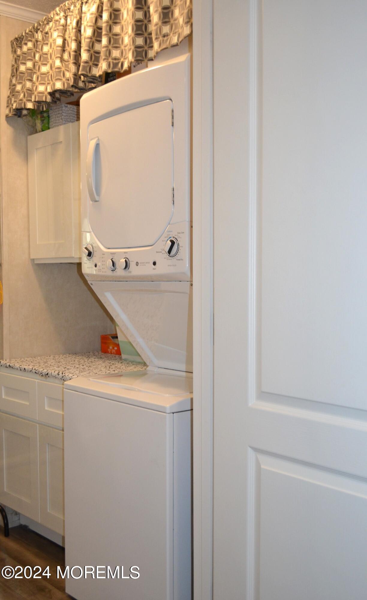 192 Lane B Hazlet, NJ 07730 - Photo 10 of 14 edit14