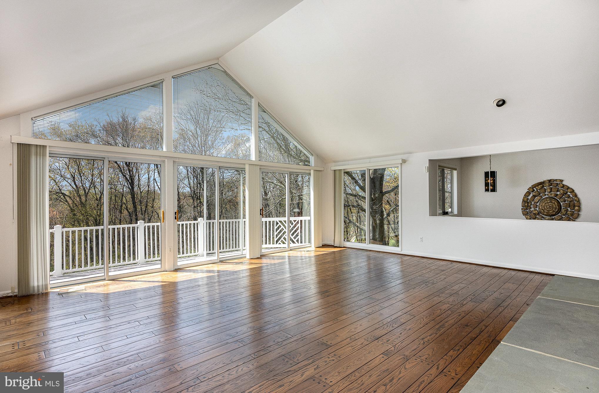 7421 Hawkins Creamery Road Gaithersburg, MD 20882 - Photo 6 of 46 Gallery Image 6