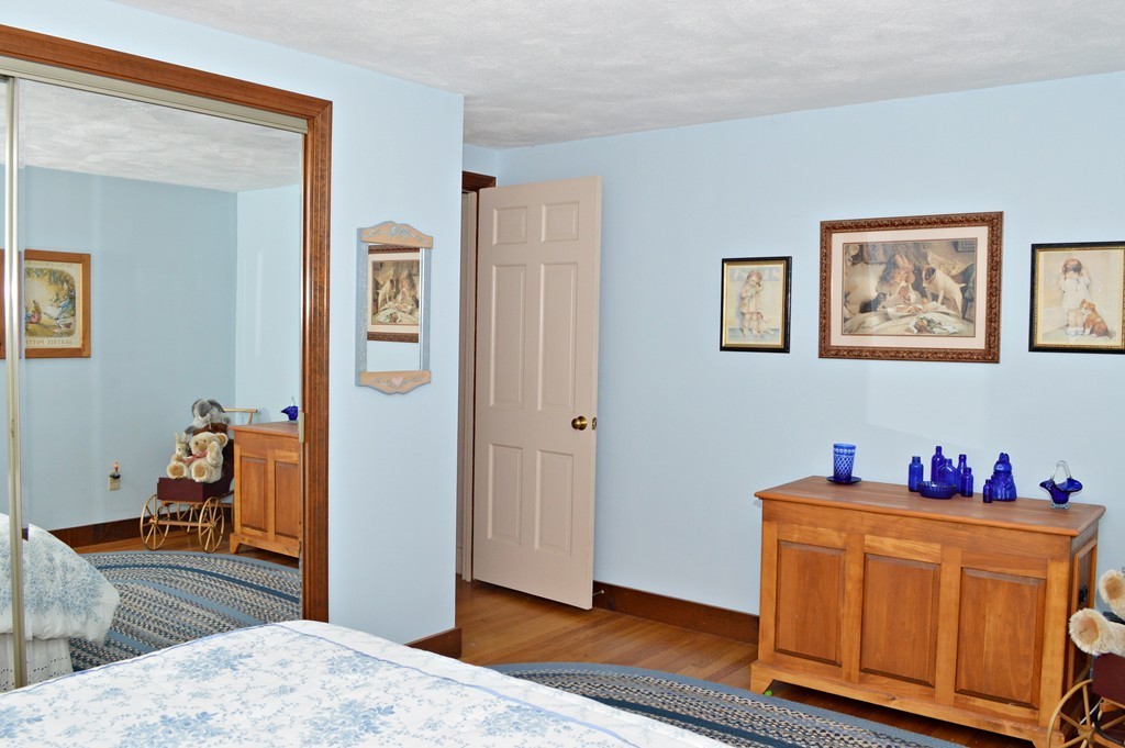 28 Southwick Road North Reading, MA 01864 - Photo 16 of 24 Gallery Image 16