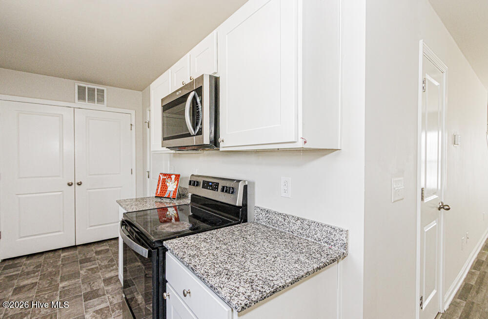 1233 Fescue Road Rocky Mount, NC 27801 - Photo 5 of 14 Stainless Steel appliances!