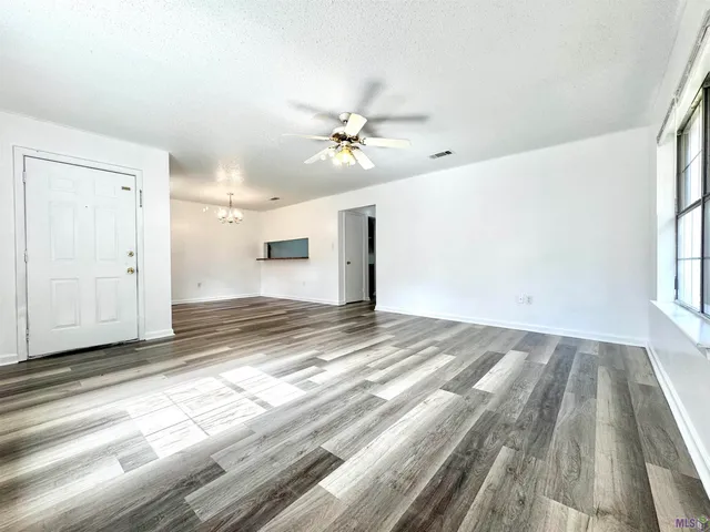 $1,000 | Undisclosed Address, Baton Rouge, LA 70815