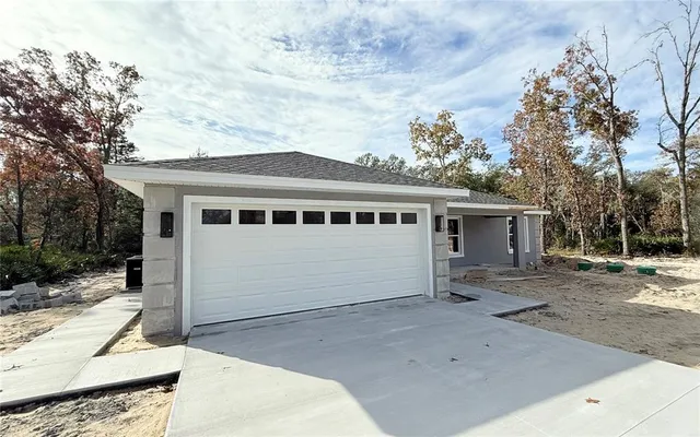 $289,000 | 120 Guava Pass, Ocklawaha, FL 32179