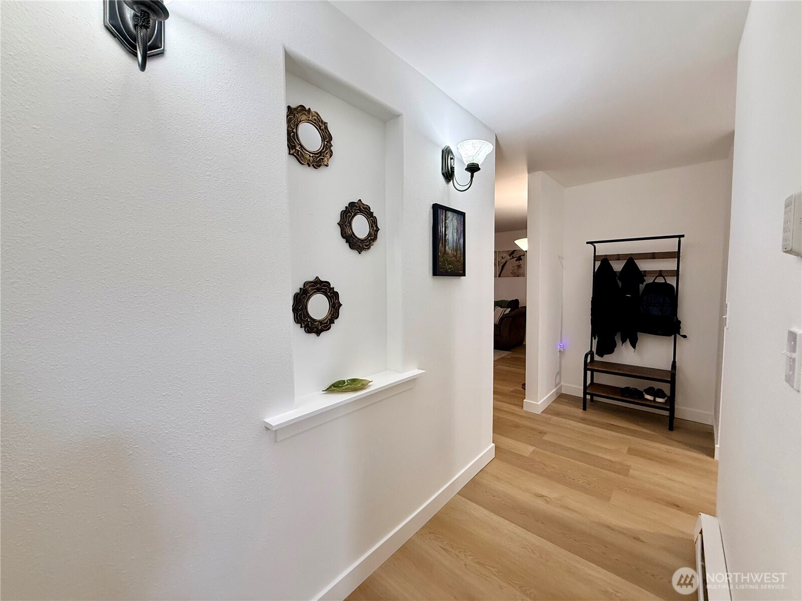 7901 196th Street Southwest, Unit 12 Edmonds, WA 98026 - Photo 5 of 35