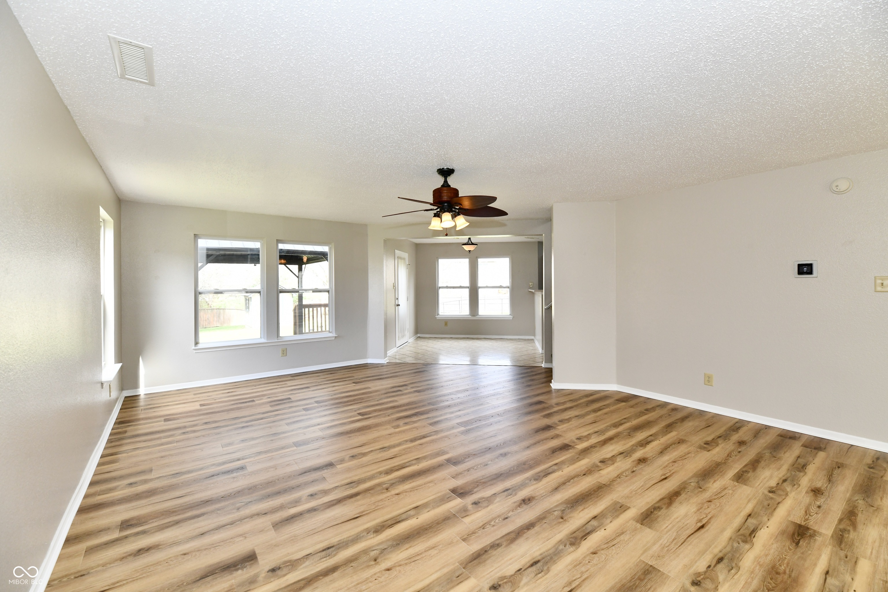 5508 Front Point Court Indianapolis, IN 46237 - Photo 11 of 29