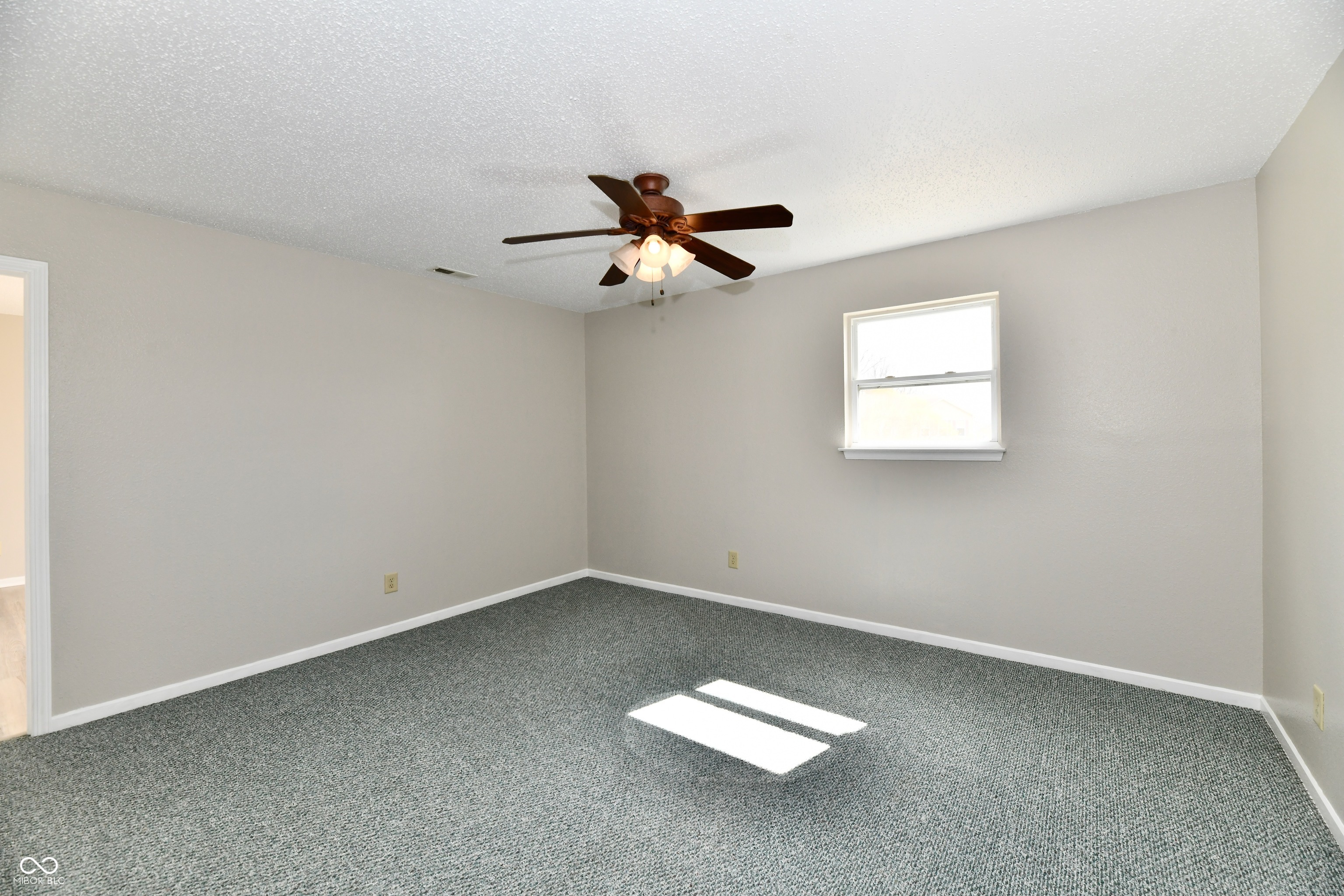 5508 Front Point Court Indianapolis, IN 46237 - Photo 18 of 29