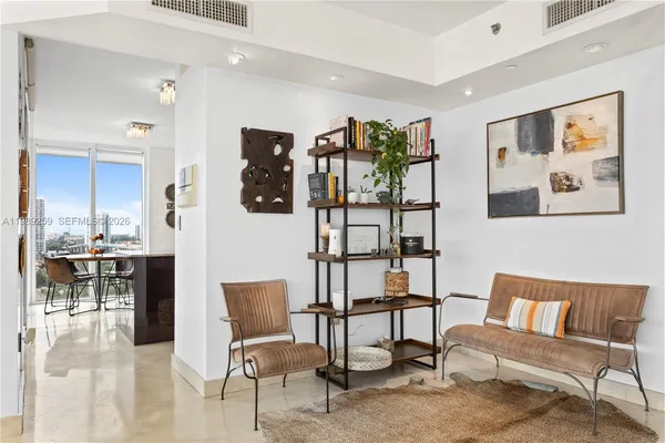 $10,000 | 18911 Collins Avenue, Unit 1405, Sunny Isles Beach, FL 33160
