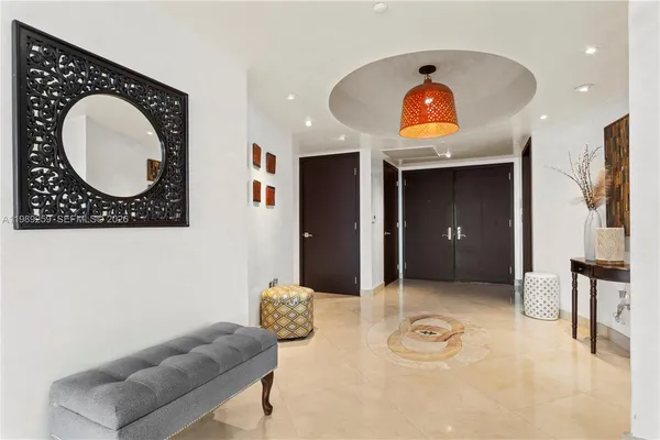 $10,000 | 18911 Collins Avenue, Unit 1405, Sunny Isles Beach, FL 33160