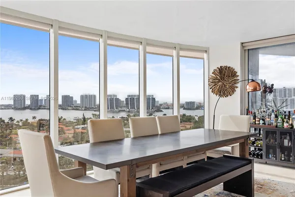 $10,000 | 18911 Collins Avenue, Unit 1405, Sunny Isles Beach, FL 33160
