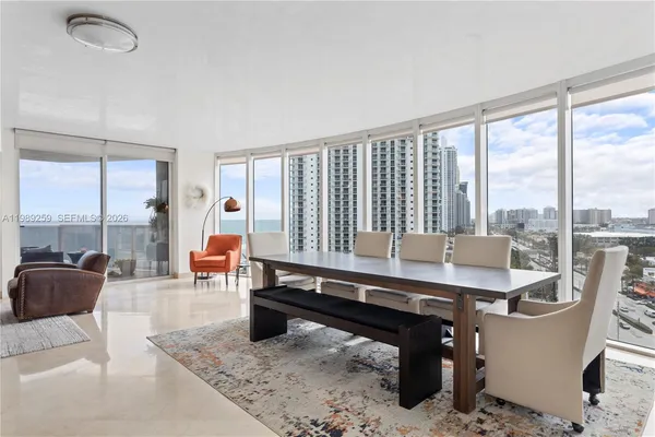 $10,000 | 18911 Collins Avenue, Unit 1405, Sunny Isles Beach, FL 33160