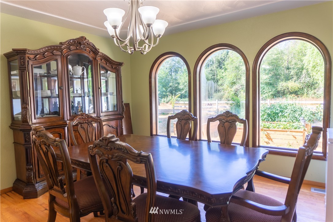 10430 Littlerock Road Southwest Olympia, WA 98512 - Photo 13 of 34 Gallery Image 13