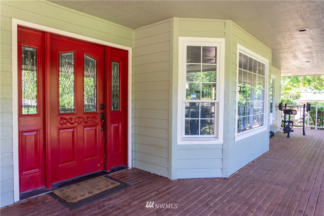 10430 Littlerock Road Southwest Olympia, WA 98512 - Photo 6 of 34 Gallery Image 6