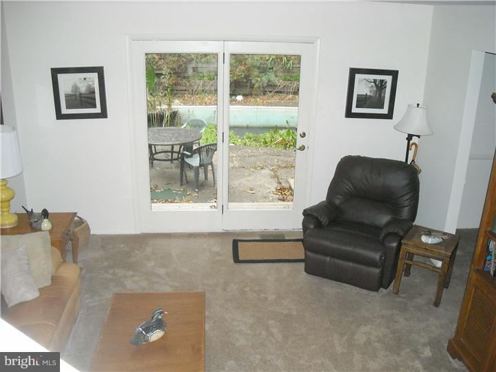 331 Biddle Drive Exton, PA 19341 - Photo 7 of 15 Living Room