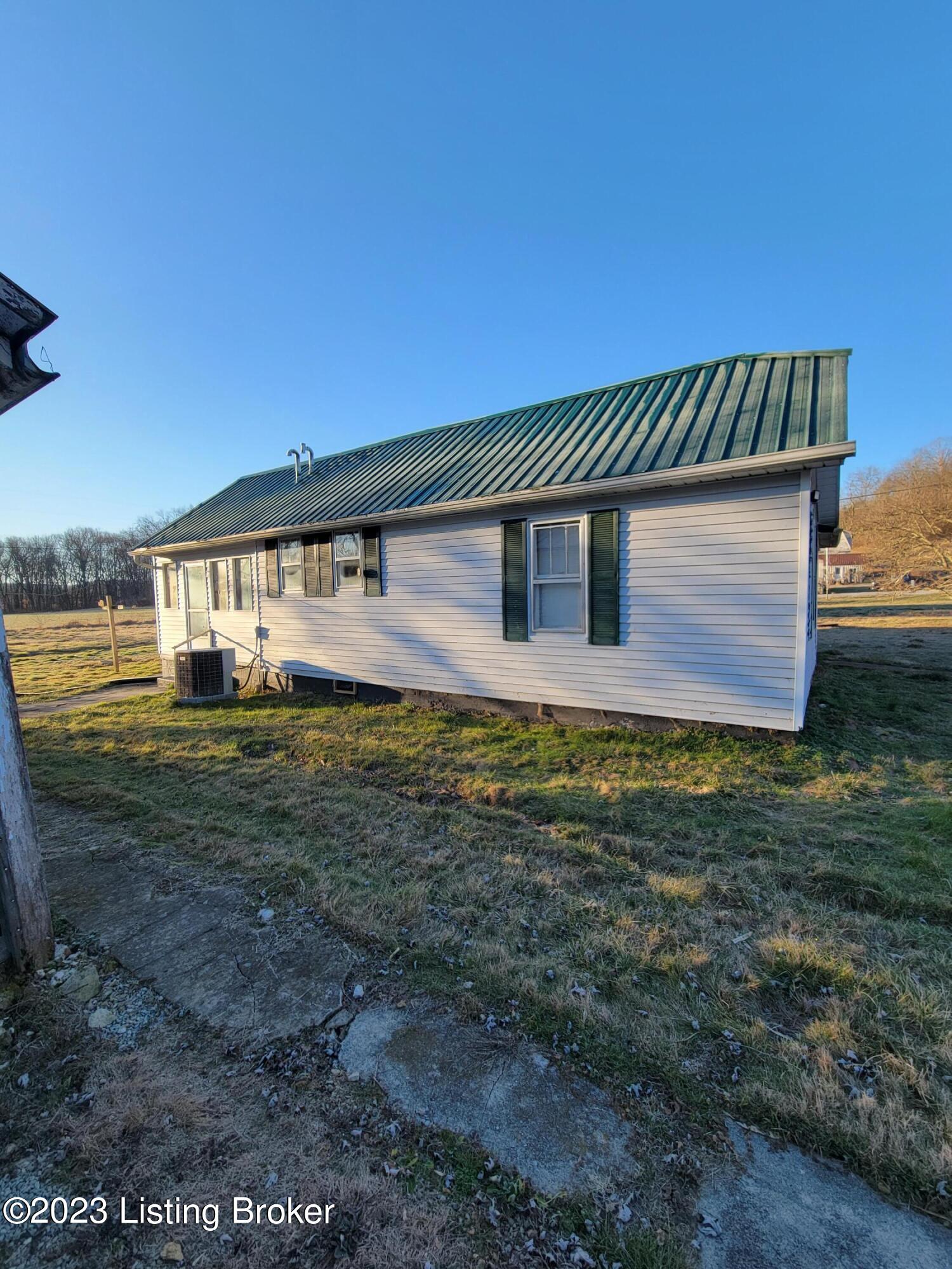 319 Dry Creek Road Columbia, KY 42728 - Photo 6 of 19 20230127_084558