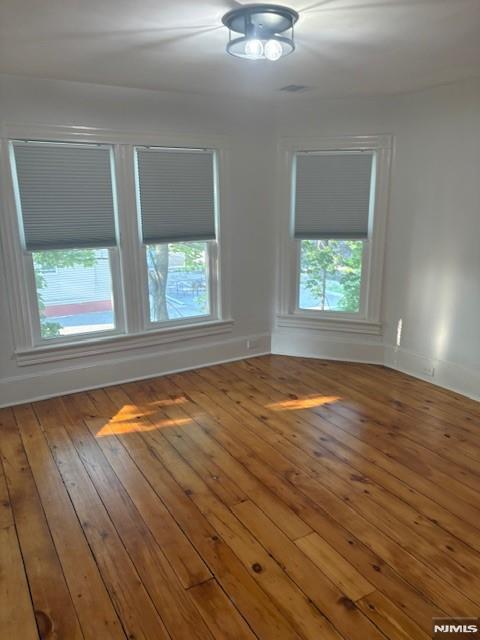 20 Maple Street Ramsey, NJ 07446 - Photo 4 of 8