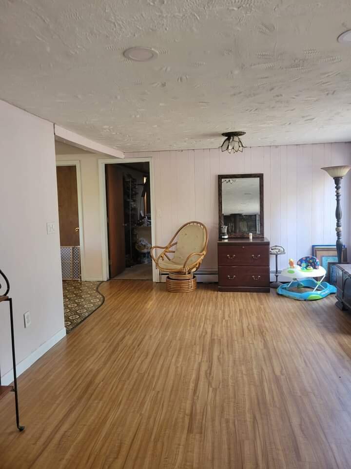 294 Vassalboro Road China, ME 04358 - Photo 12 of 25 Living area 1 102422