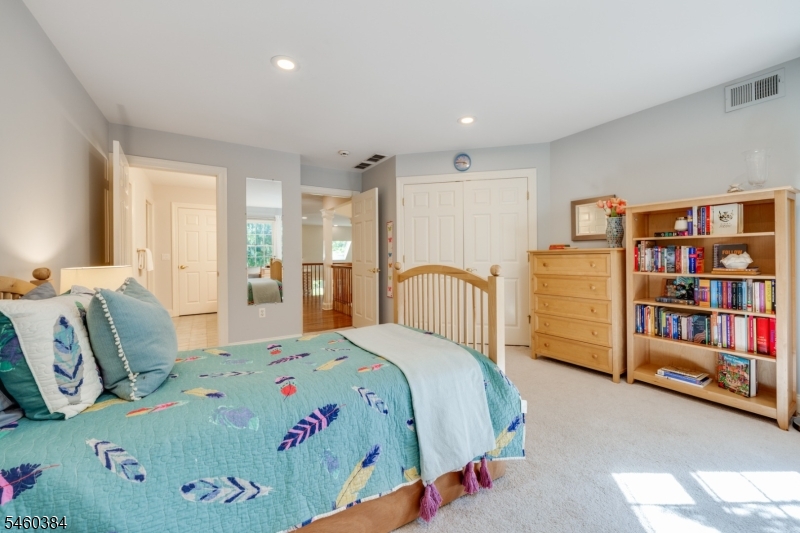 16 Trinity Place Warren, NJ 07059 - Photo 32 of 50 Gallery Image 32