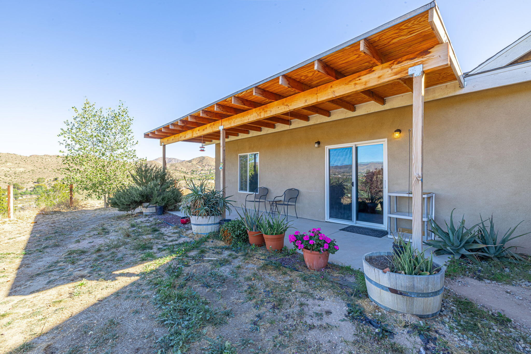 3715 Soledad Canyon Road Acton, CA 93510 - Photo 35 of 42 3715 Soledad Canyon Guest Suite Patio