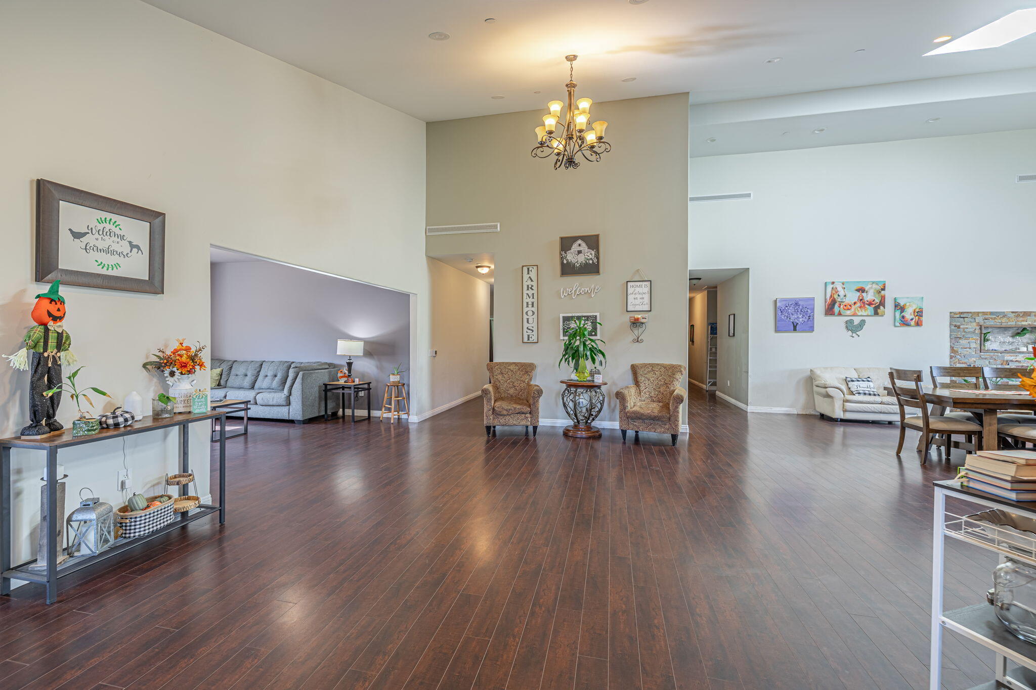 3715 Soledad Canyon Road Acton, CA 93510 - Photo 10 of 42 3715 Soledad Canyon Rd- Great Room