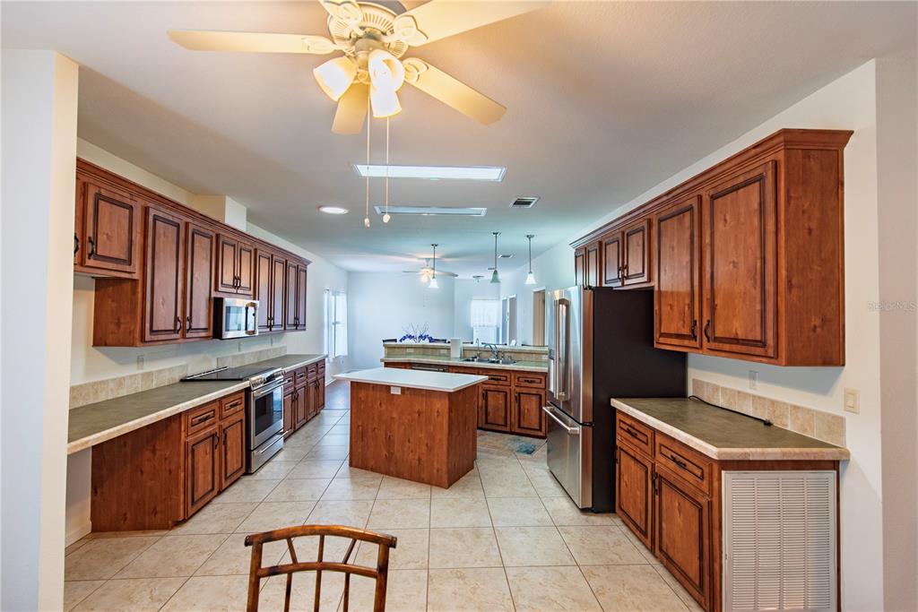 22 Freeman Avenue Punta Gorda, FL 33950 - Photo 10 of 32