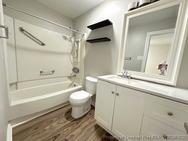 3305 Hunting Bay Drive Spring Lake, NC 28390 - Photo 10 of 15 a bathroom with a toilet a sink and a bathtub
