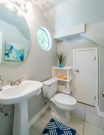 $2,600 | 8518 Cahill Drive, Unit 47, Austin, TX 78729