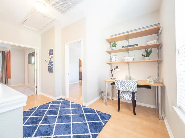 $2,600 | 8518 Cahill Drive, Unit 47, Austin, TX 78729