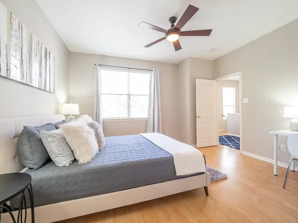 $2,600 | 8518 Cahill Drive, Unit 47, Austin, TX 78729