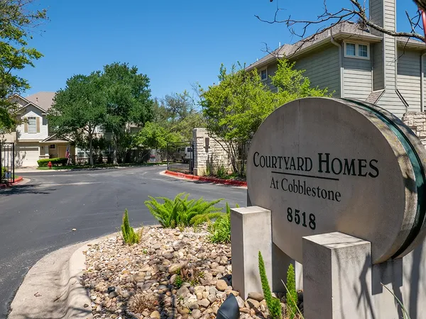 $2,600 | 8518 Cahill Drive, Unit 47, Austin, TX 78729