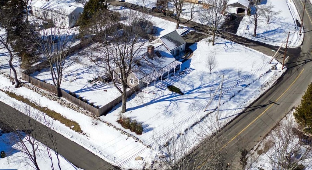 103 Tilden Road Scituate, MA 02066 - Photo 3 of 30