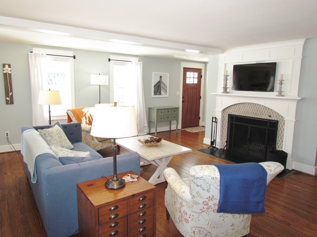 103 Tilden Road Scituate, MA 02066 - Photo 4 of 30