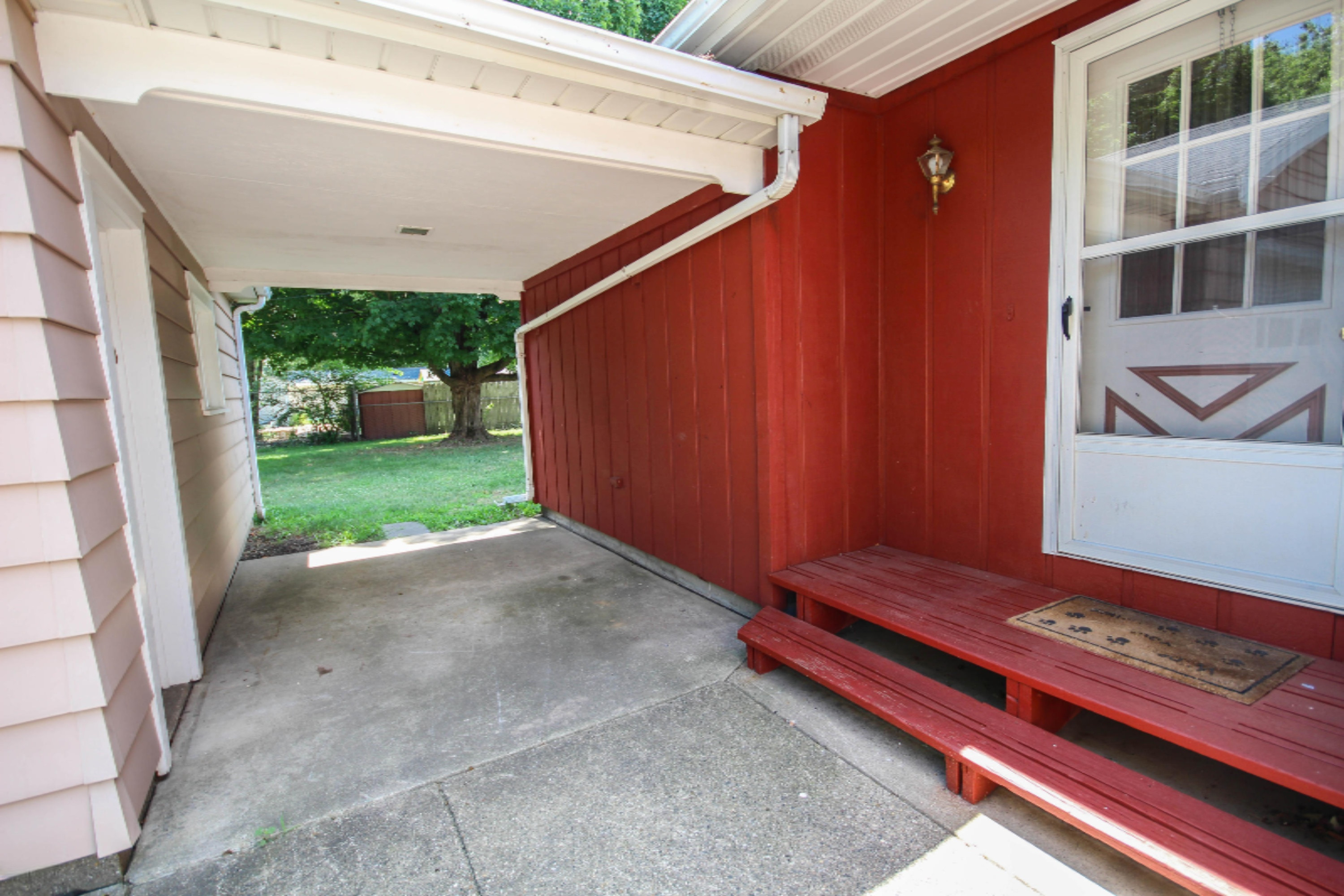 425 11th Avenue Three Rivers, MI 49093 - Photo 6 of 9 untitled (6 of 21)