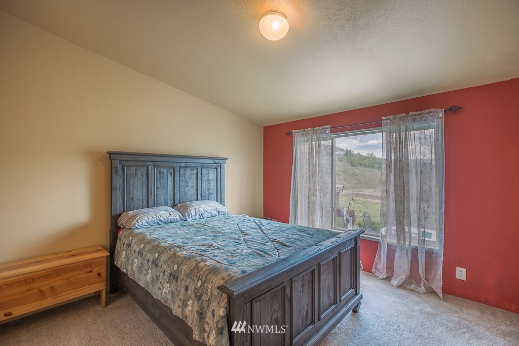 1140 Roses Avenue Manson, WA 98831 - Photo 13 of 24 Gallery Image 13