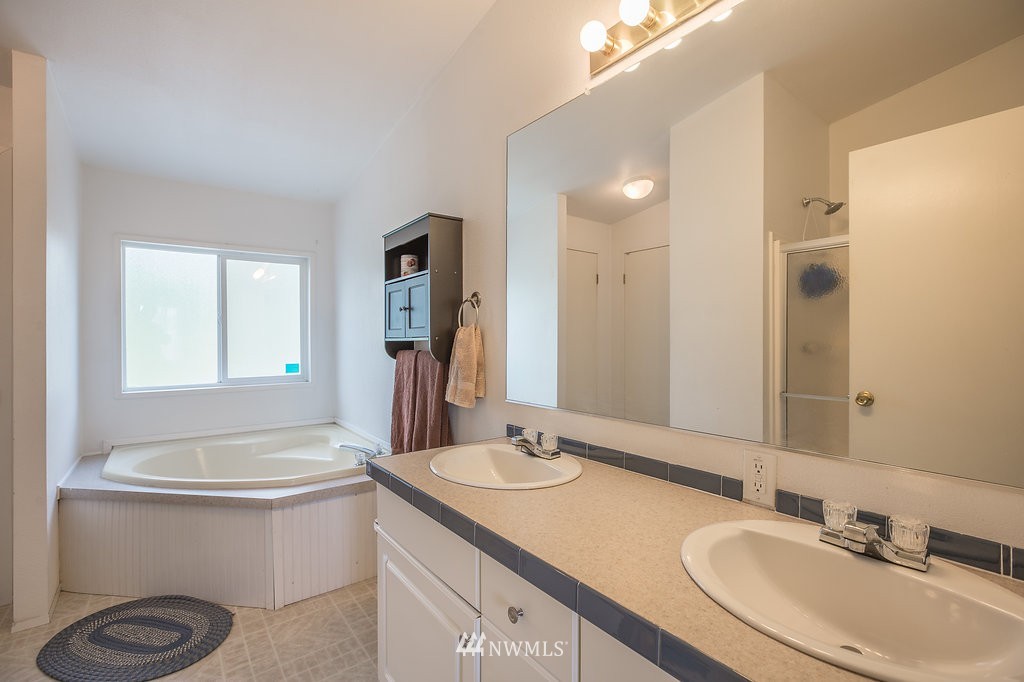 1140 Roses Avenue Manson, WA 98831 - Photo 14 of 24 Gallery Image 14