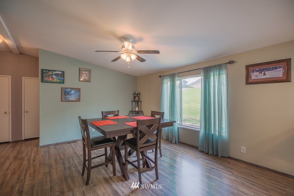 1140 Roses Avenue Manson, WA 98831 - Photo 7 of 24 Gallery Image 7