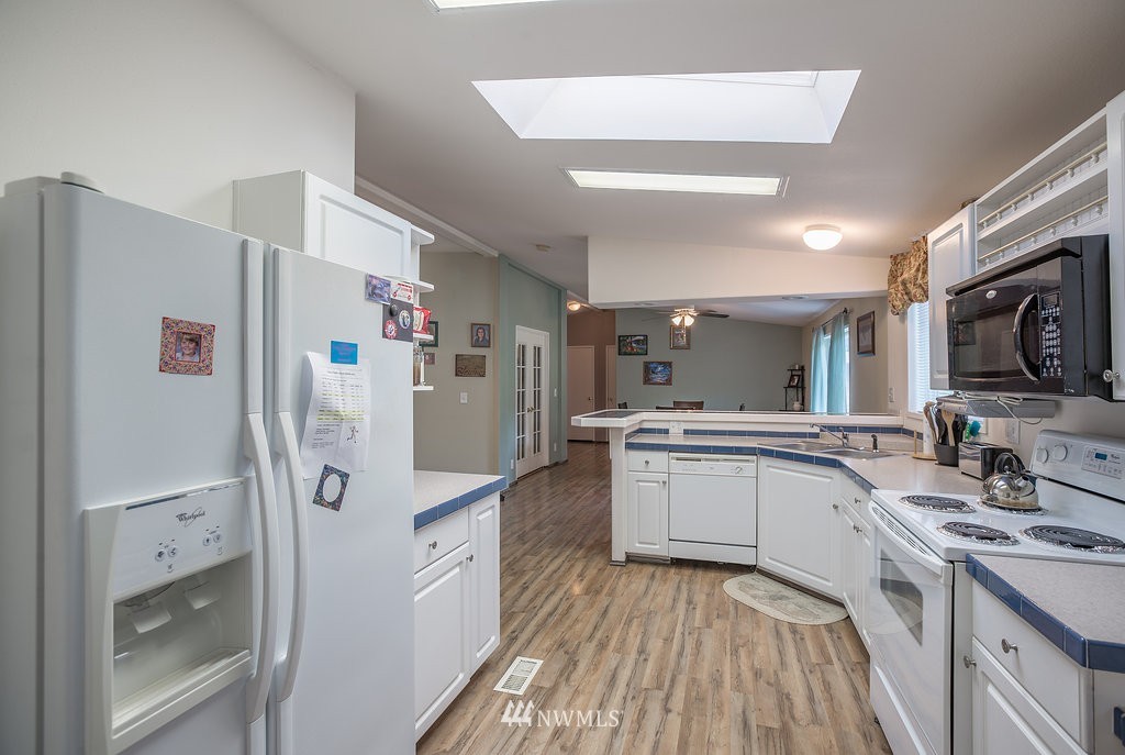 1140 Roses Avenue Manson, WA 98831 - Photo 8 of 24 Gallery Image 8