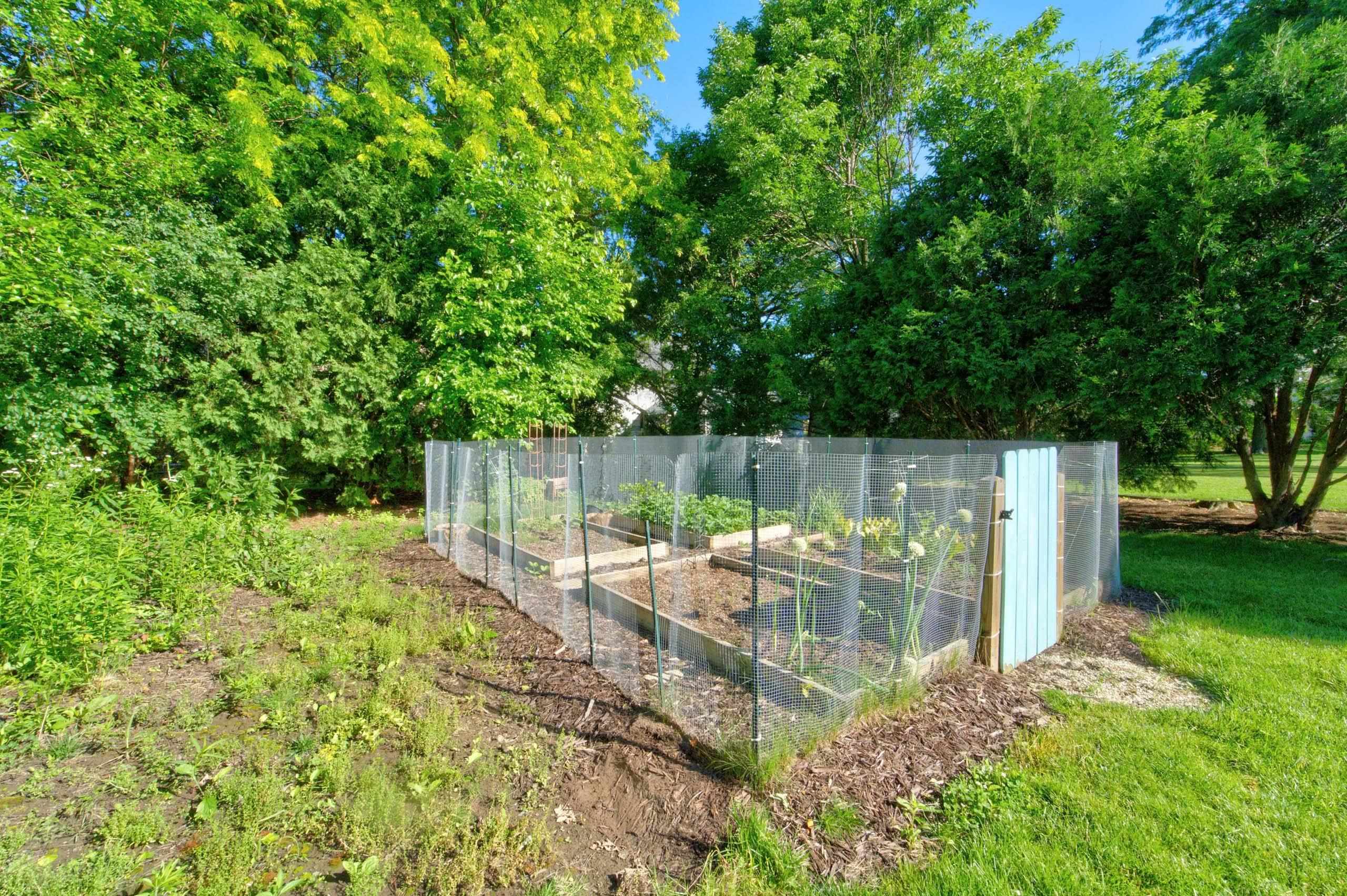 8 Darien Circle Madison, WI 53717 - Photo 47 of 54