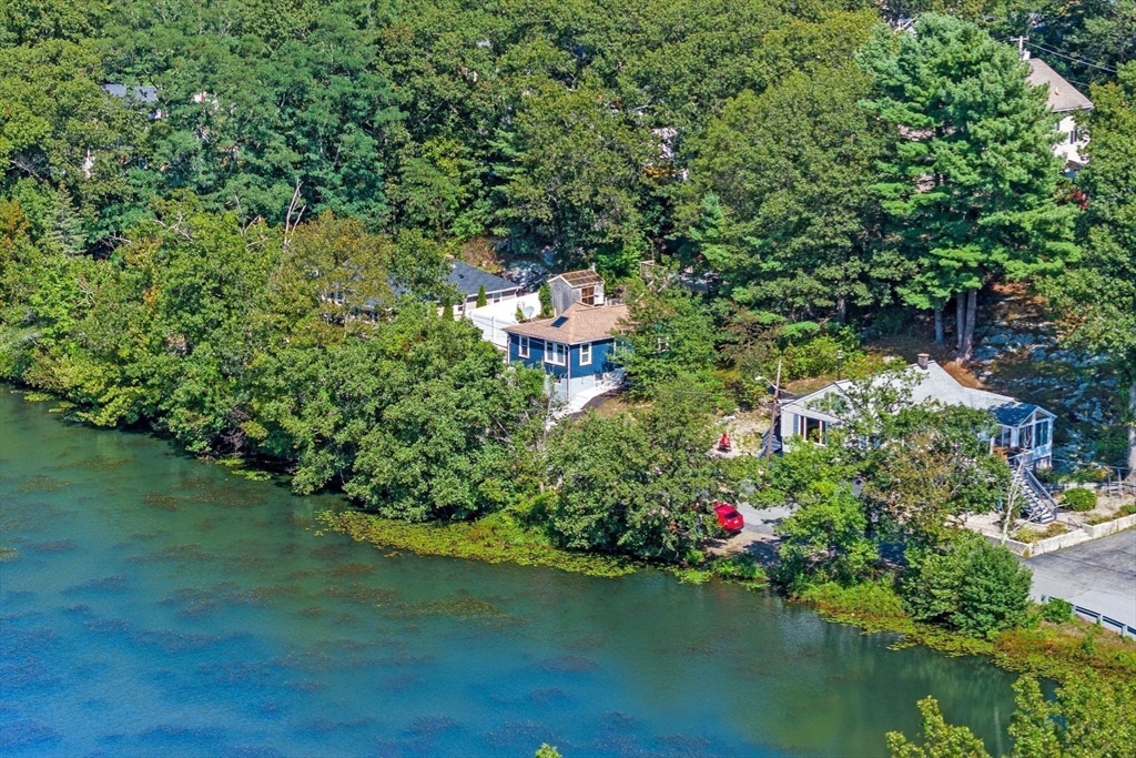 93 Sweetwater Street Saugus, MA 01906 - Photo 20 of 34