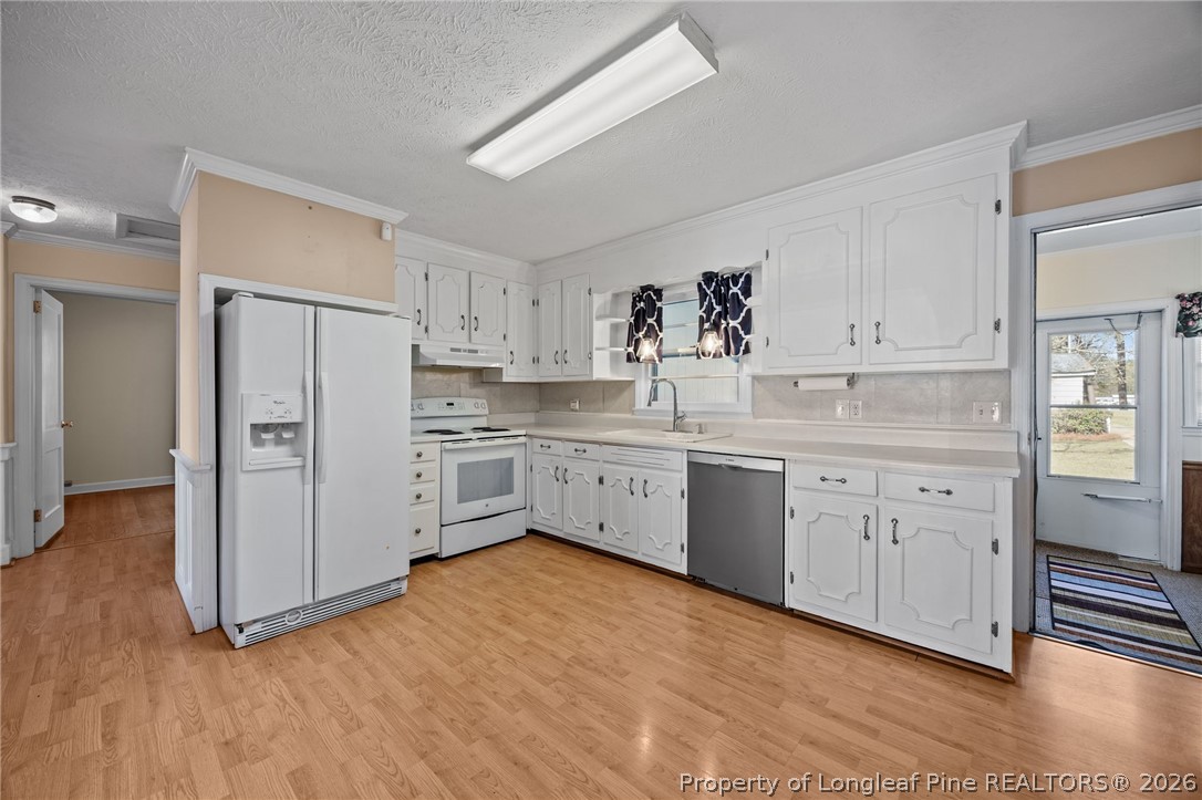 3833 Dunn Road Eastover, NC 28312 - Photo 16 of 47