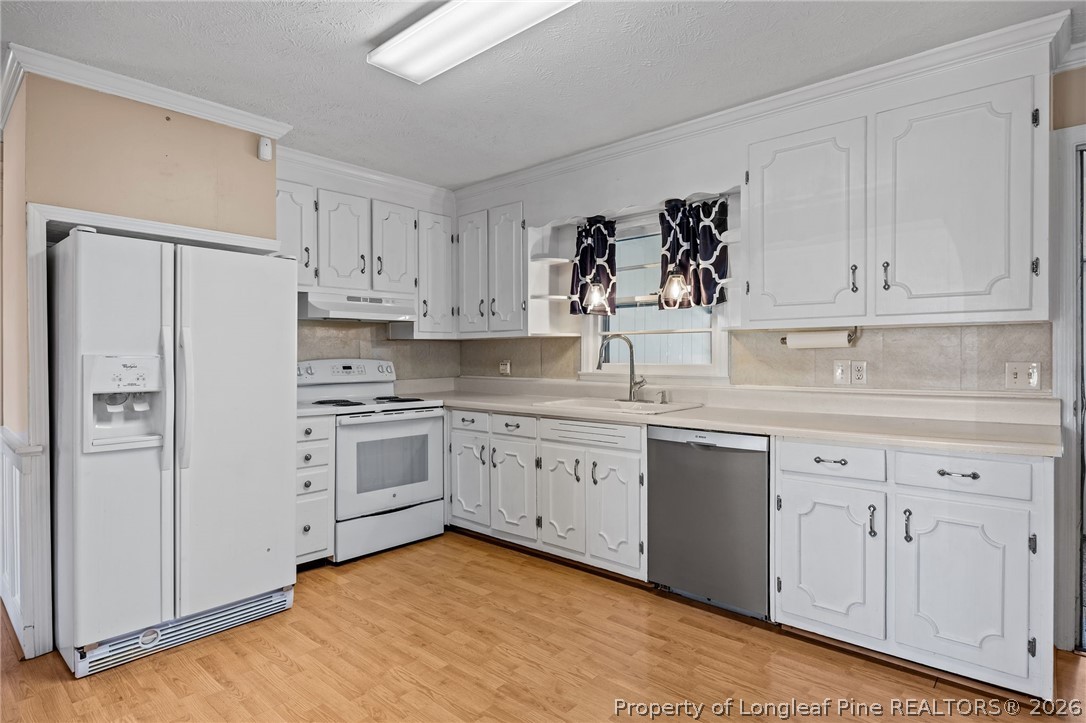 3833 Dunn Road Eastover, NC 28312 - Photo 17 of 47